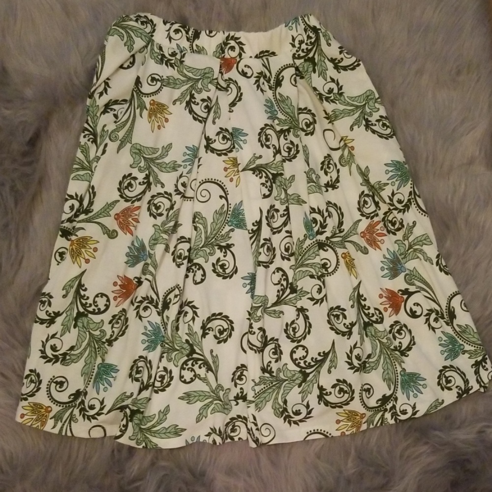 Lularoe Madison skirt size Medium